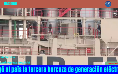 Llegó al país la tercera barcaza de generación eléctrica contratada por el gobierno