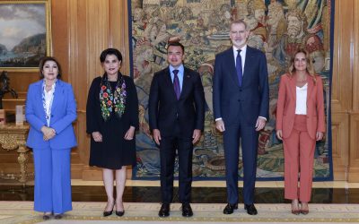 Noboa se reunió con el rey Felipe VI de España