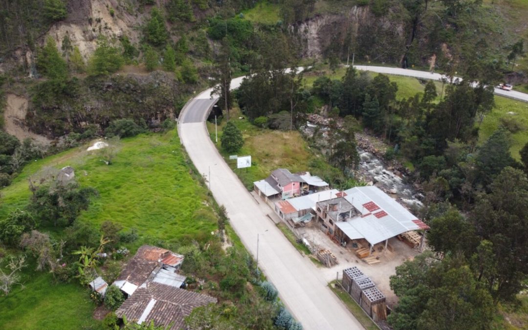 Otro proyecto de EERSSA se inauguró en Saraguro