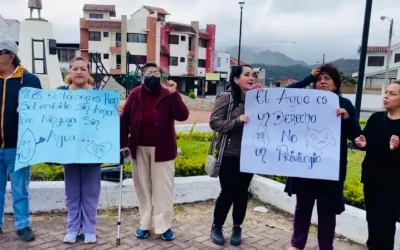 Lojanos se cansaron de no tener agua en sus casas