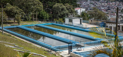 El agua potable es otro de los problemas crónicos en Loja